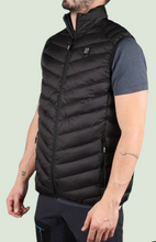 Cargar imagen en el visor de la galería, WarmFit™ – Chaleco Calefactable Inteligente

